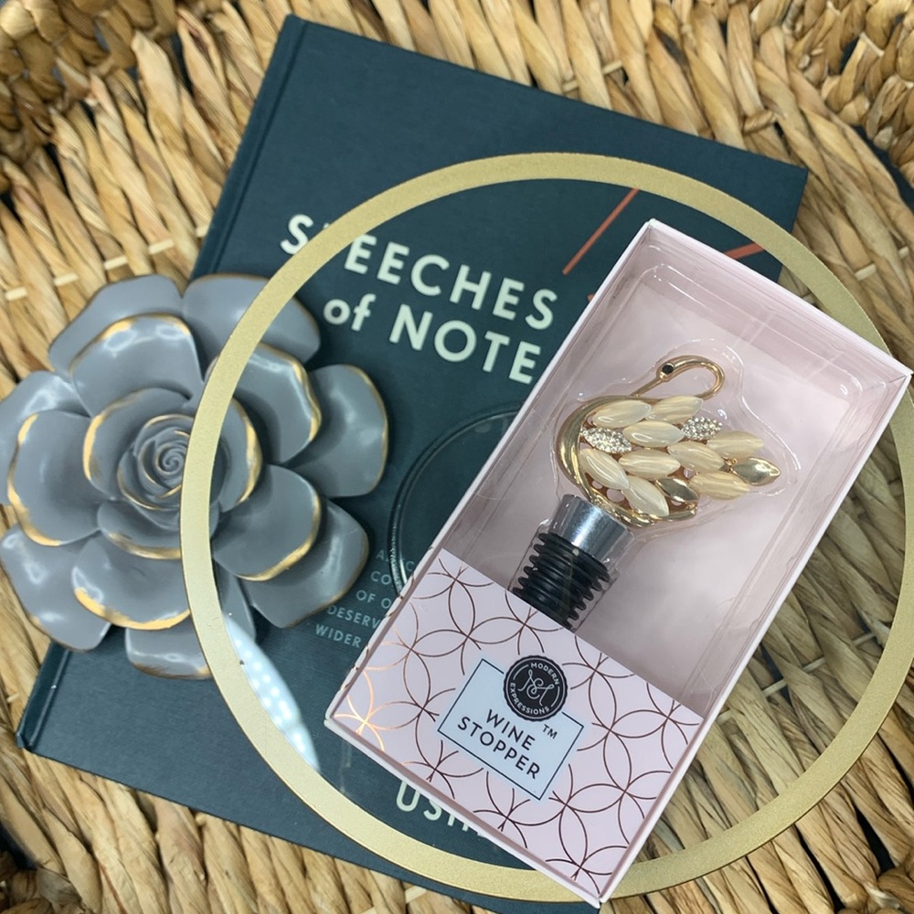 Modern Expressions Wine Stopper